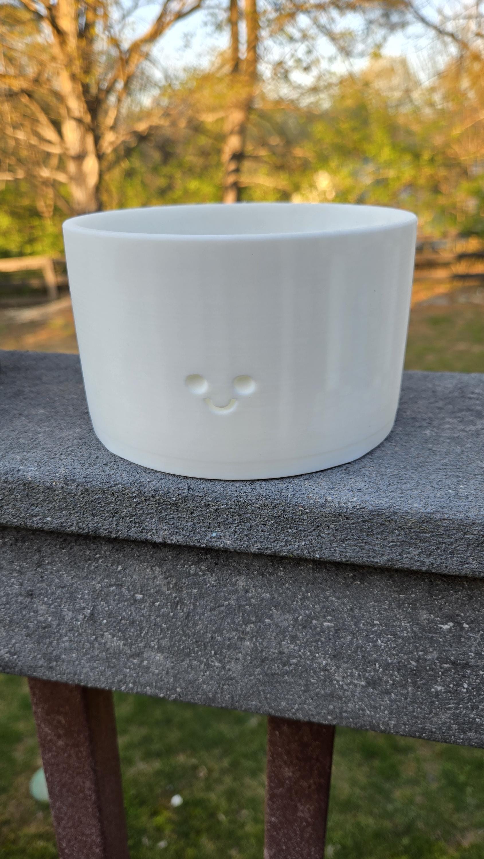 Happy "Melo" Planter with drainage