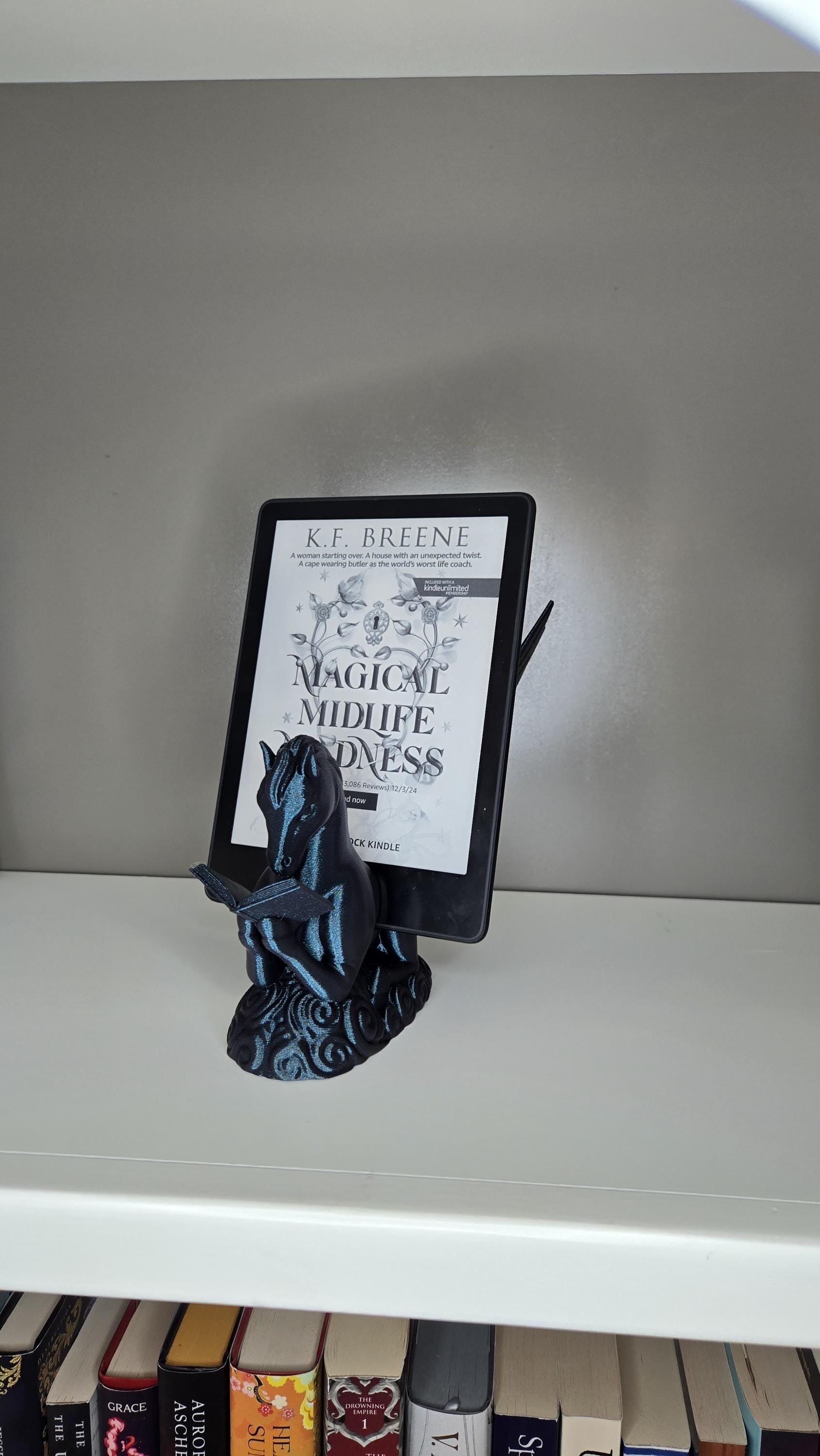 Pegasus Reading book or tablet display