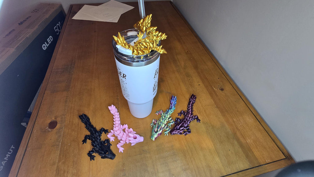 Cute articulating baby gemstone dragon straw charm buddy