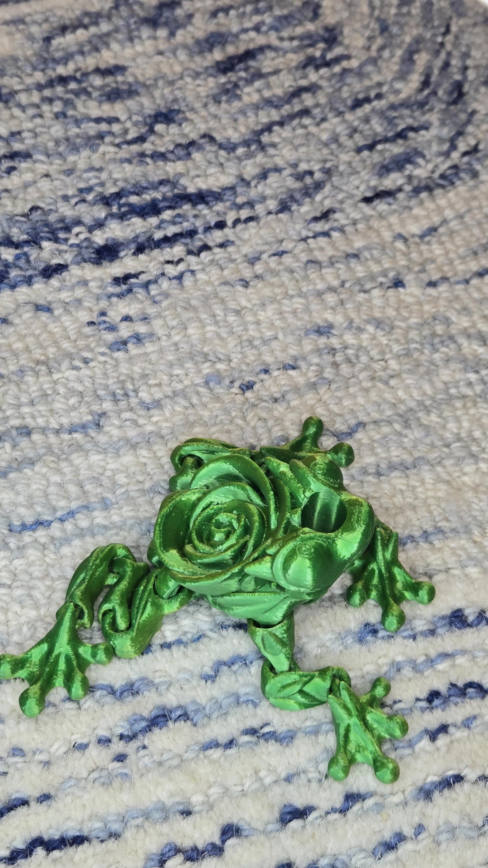 Tumbler straw charm - Rose Frog