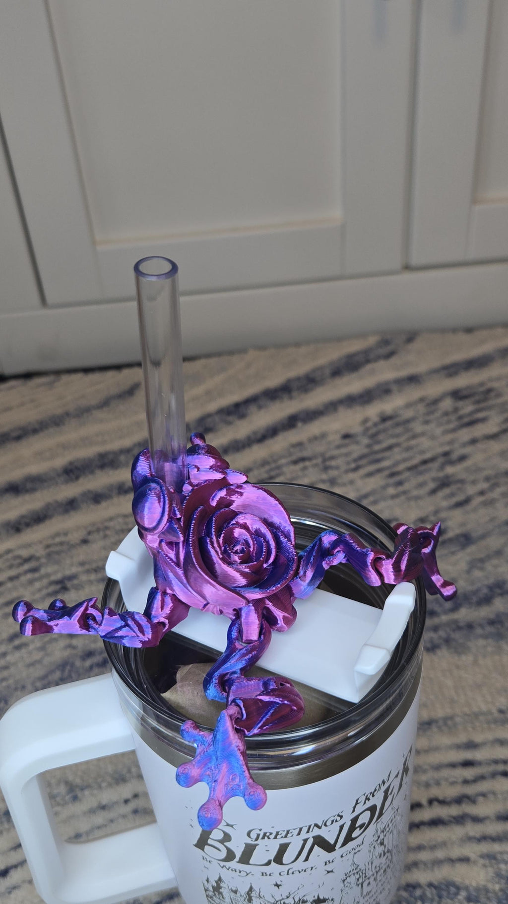 Tumbler straw charm - Rose Frog